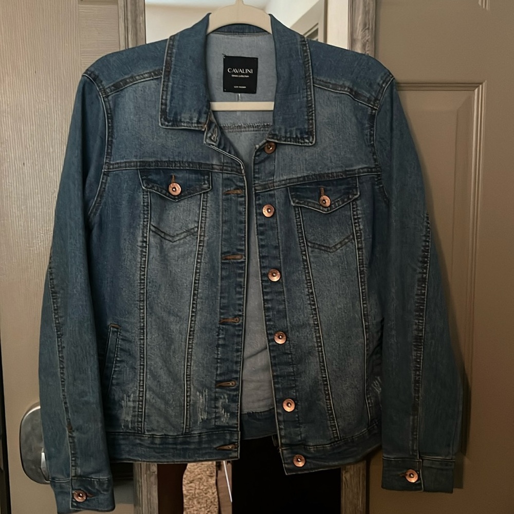 Women’s jean jacket